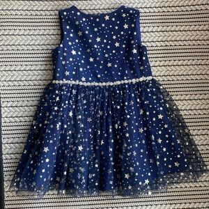 Pastourelle by Pippa&Julie navy toddler girl dress w stars embellished waist 2T